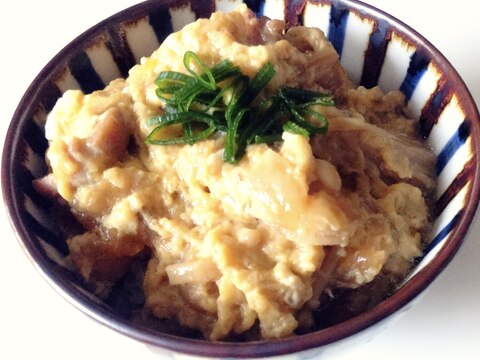 【簡単ランチ】鶏むね肉とえのきの親子丼